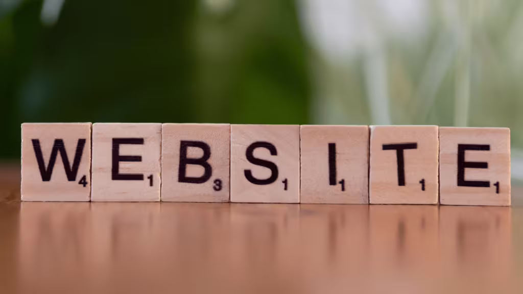 Website Maintenance vs. Website Monitoring: What’s the Difference?